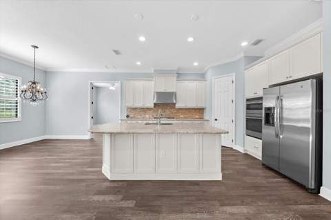 8256 Larkspur Circle, Sarasota FL - photo 23 of 74