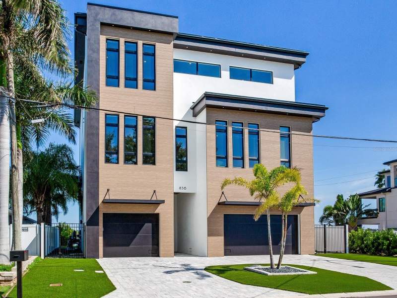 5 bedroom Single Family Residence at 836 Bay Point Drive, Bay Point Estates 2nd Add, Madeira Beach — photo 2