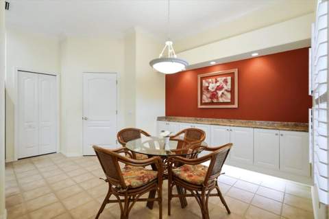 9413 Forest Hills Circle, Sarasota FL - photo 17 of 90