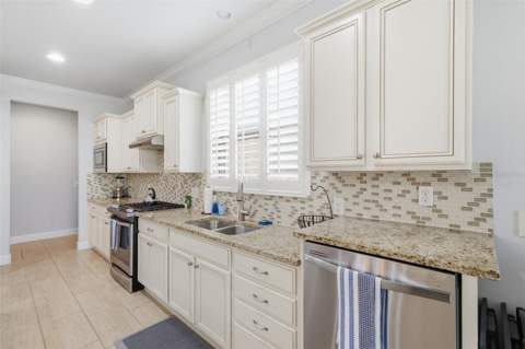 112 Castellon Court, Davenport FL - photo 22 of 71