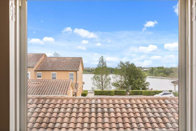 4 bedroom Townhouse at 1161 Charming Street, Enclave/Maitland A-F, Maitland — photo 3