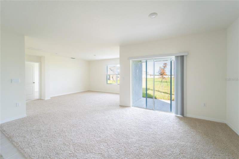 4 bedroom Single Family Residence at 1811 Silverbell Loop, Cypress Park Estates, Haines City — photo 3