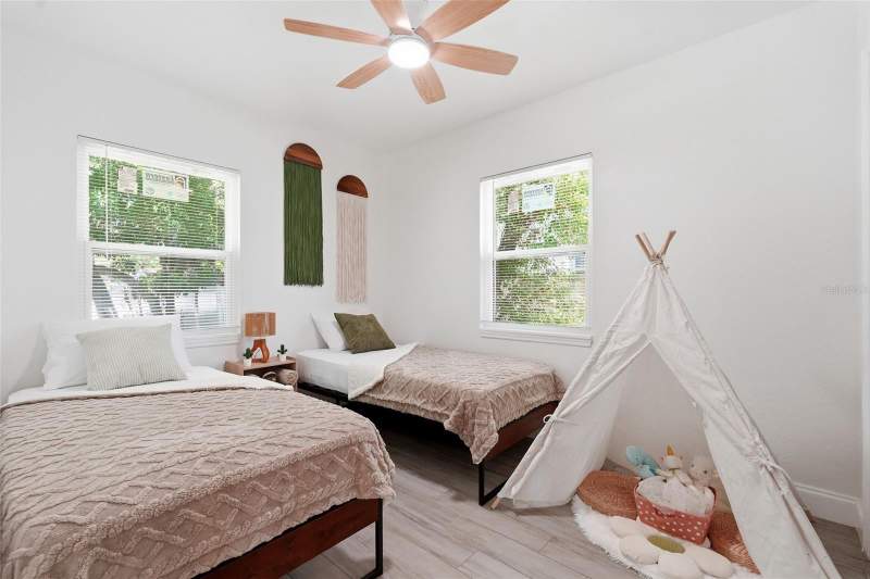 3 bedroom Single Family Residence at 2855 Valencia Way, Pallanza Park Rep, St Petersburg — photo 4