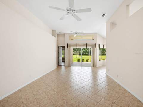 3944 Silk Oak Lane, Palm Harbor FL - photo 10 of 57