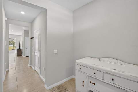 5055 Captain Davis Drive, Wimauma FL - photo 15 of 63
