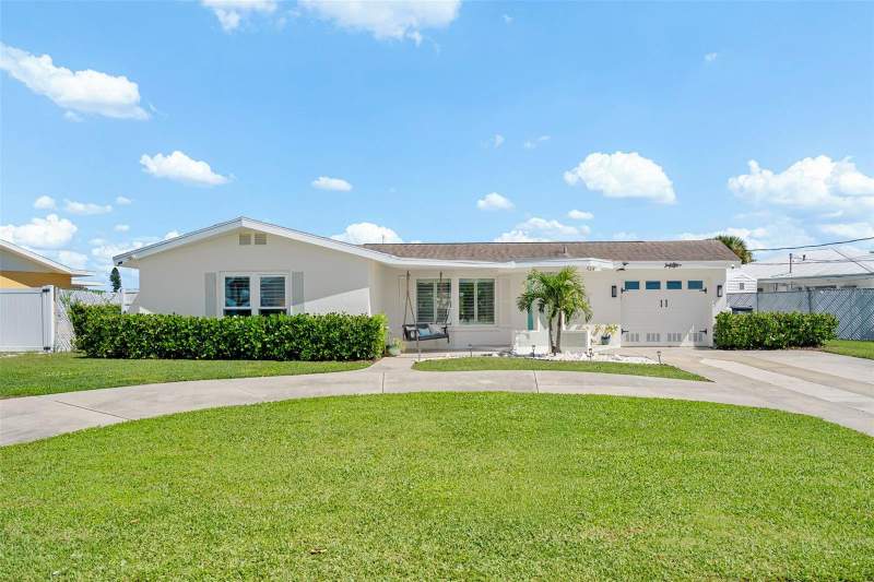 4 bedroom Single Family Residence at 924 Arlington Road, Palmetto Skyway Rep, Palmetto — photo 2