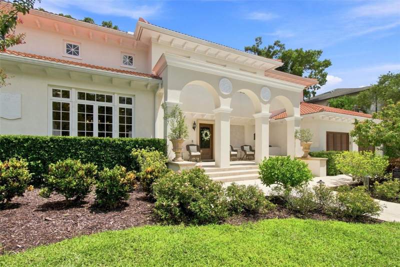 5 bedroom Single Family Residence at 4537 W Swann Avenue, Beach Park, Tampa — photo 4