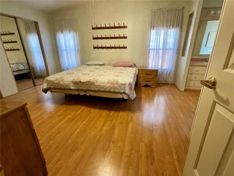 35935 Tanda Circle, Zephyrhills FL - photo 22 of 36