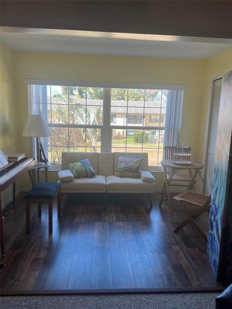 2 bedroom Condominium at 110 N Tremain Street #110, Mount Dora Lakewood Condo, Mount Dora — photo 3
