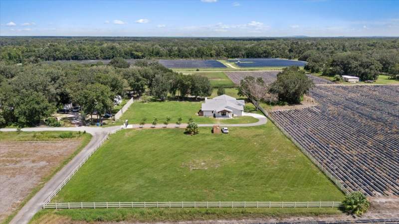 4 bedroom Single Family Residence at 2515 Ragins Lane, Plant City, Plant City — photo 5