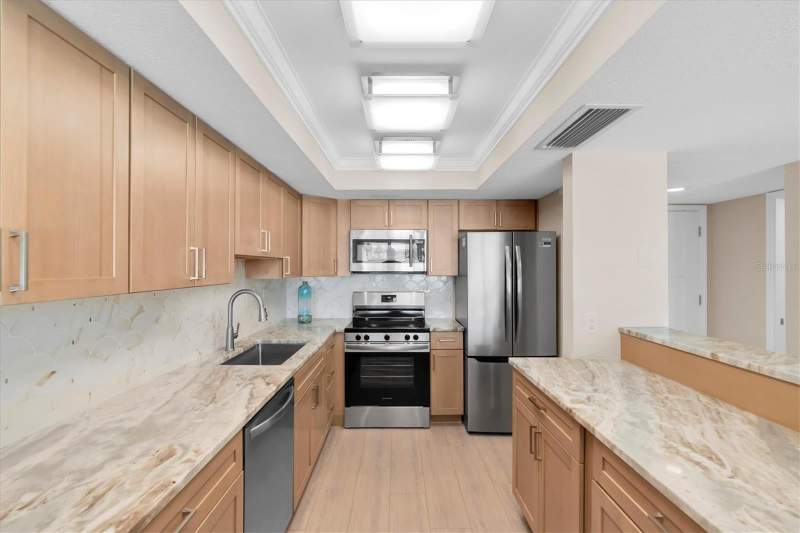1 bedroom Condominium at 450 Treasure Island Causeway #102, Treasure Island Tennis & Yacht Club, Treasure Island — photo 5