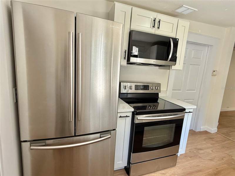 3 bedroom Single Family Residence at 1018 SW 2nd Street, Mitchells Add, Ocala — photo 3
