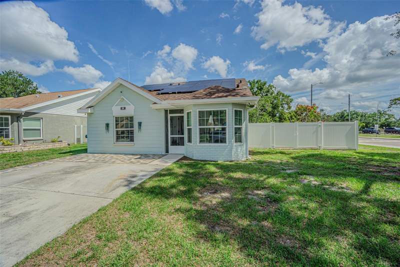 3 bedroom Single Family Residence at 7601 Limebury Court, Citrus Pointe Unit 2, Tampa — photo 2