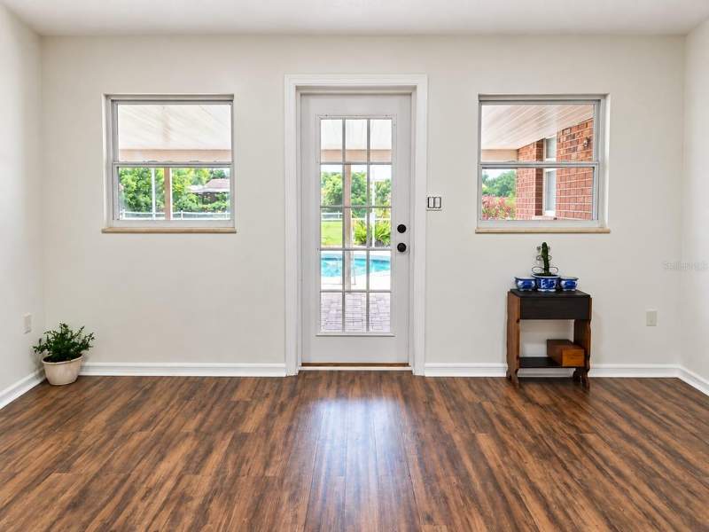 4 bedroom Single Family Residence at 5838 Gibson Shores Drive, Lake Grove Estates, Lakeland — photo 5
