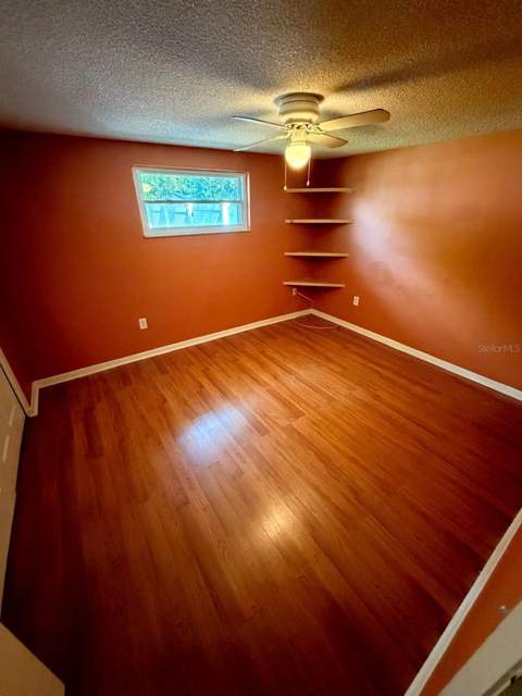 7235 Redbud Court, New Port Richey FL - photo 8 of 24