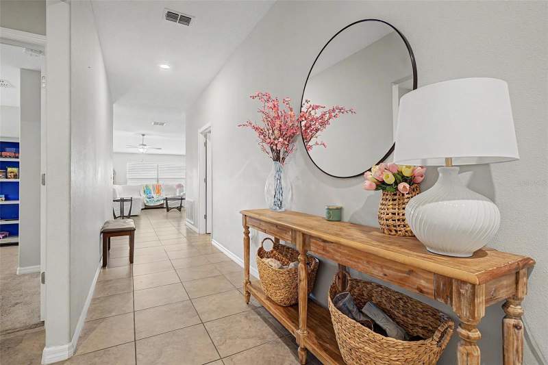 4 bedroom Single Family Residence at 9625 Sage Creek Drive, Belmont, Ruskin — photo 4