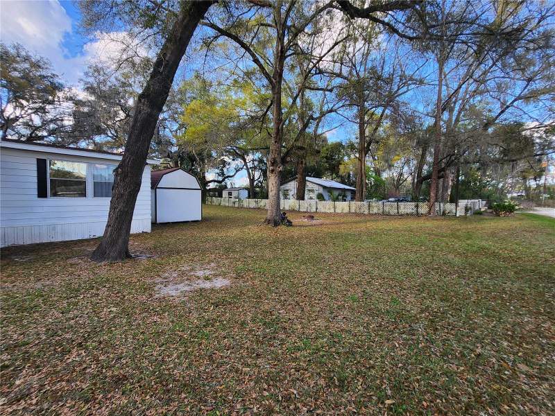 3 bedroom Manufactured Home at 6091 SE 114th Street Road, Twenty-Four/The Town/Belleview, Belleview — photo 3