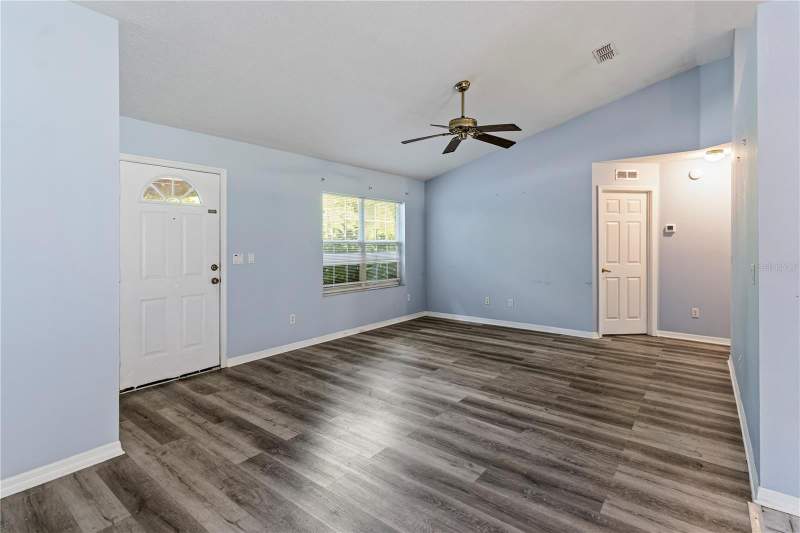 3 bedroom Single Family Residence at 5542 NW 60th Terrace, Ocala Park Estate, Ocala — photo 5