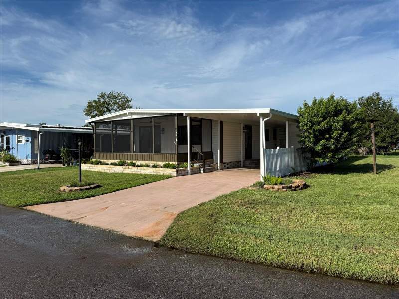 2 bedroom Manufactured Home at 6710 36th Avenue #32, Shadow Brook Mobile Home, Palmetto — photo 1