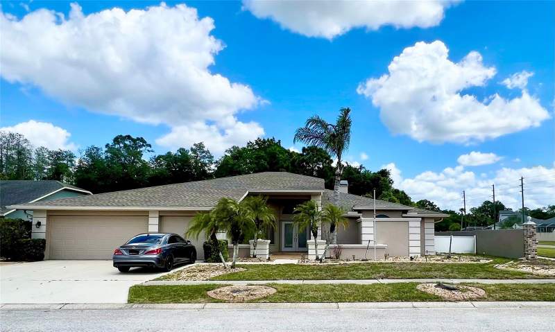 5810 REDHAWK DRIVE home for sale in River Crossing