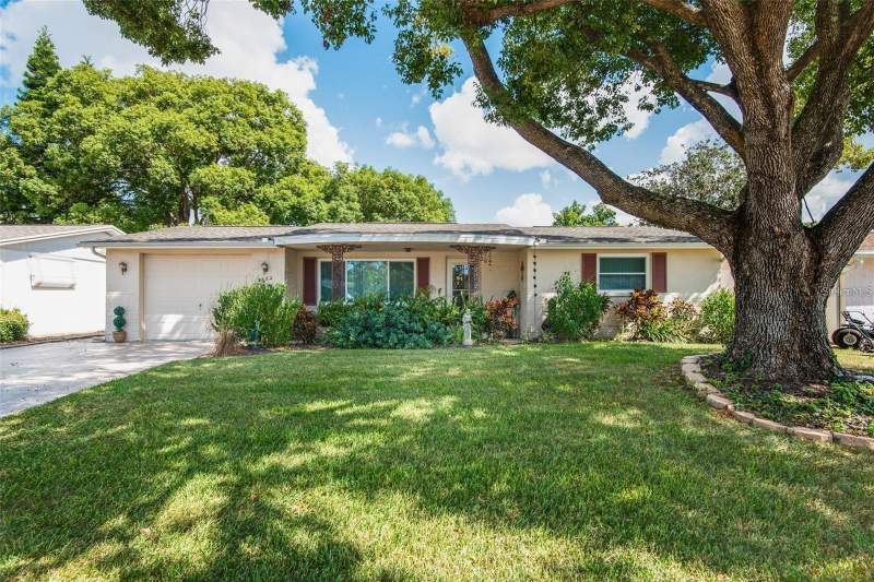 3802 MYNABIRD DRIVE home for sale in Colonial Hills