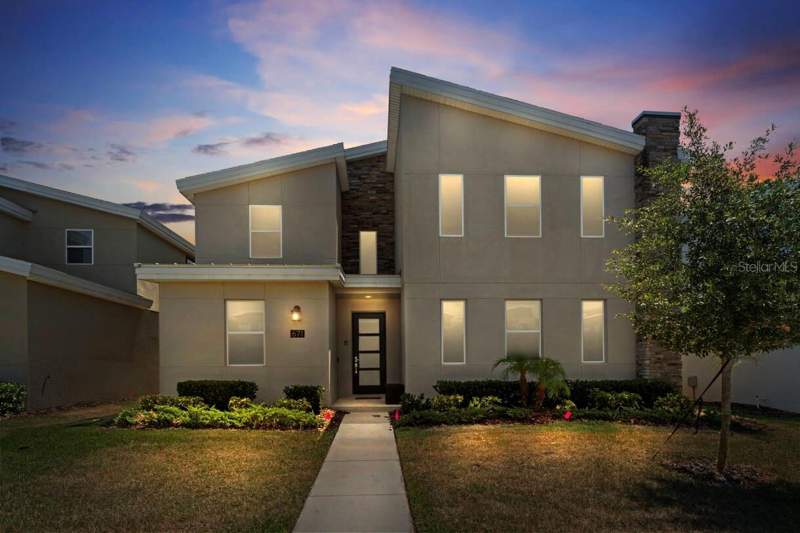 9 bedroom Single Family Residence at 671 STICKS STREET, STONEYBROOK SOUTH NORTH PRCL PH 3, DAVENPORT — photo 2