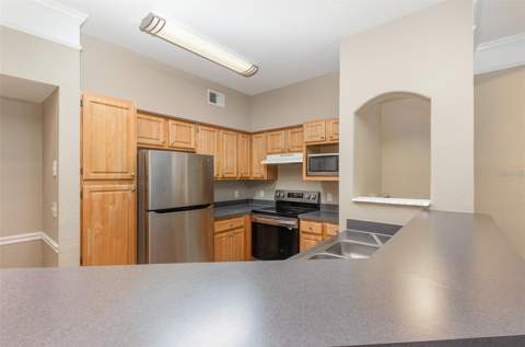 6663 Queens Borough Avenue #206, Orlando FL - photo 15 of 24