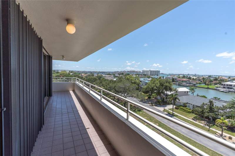 3 bedroom Condominium at 5950 Pelican Bay Plaza #601, Pelican Bay Yacht Club Condo Bldg A, Gulfport — photo 5