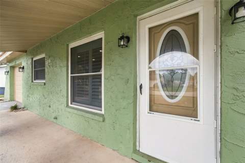 8410 Angela Court, Zephyrhills FL - photo 10 of 60