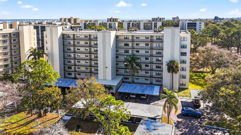 800 COVE CAY DRIVE #7D home for sale in Cove Cay Village