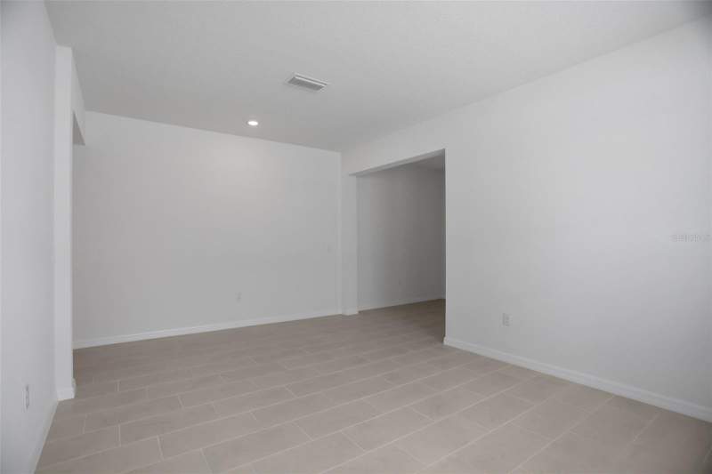 4 bedroom Single Family Residence at 17584 Valleywood Parkway, Angeline, Land O Lakes — photo 4