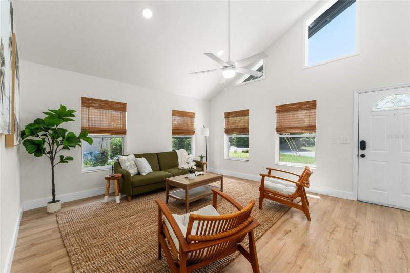 3 bedroom Single Family Residence at 3177 NW 9th Terrace, Seminole Heights, Gainesville — photo 5