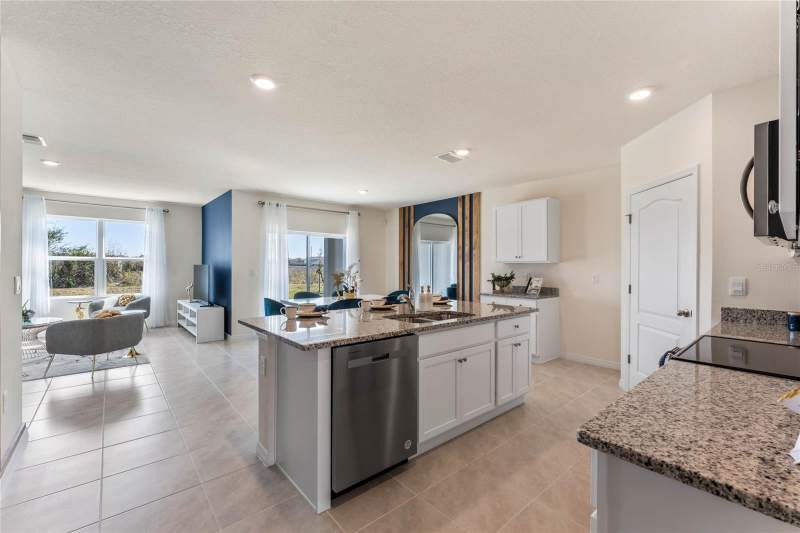 4 bedroom Single Family Residence at 3962 Limeklin Falls Loop, Cascades Phase 3, Davenport — photo 5