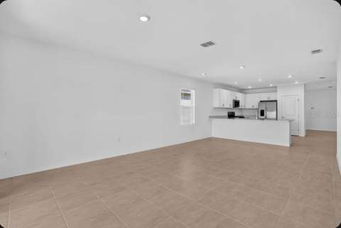 9316 Chiswell Trail, Palmetto FL - photo 7 of 16