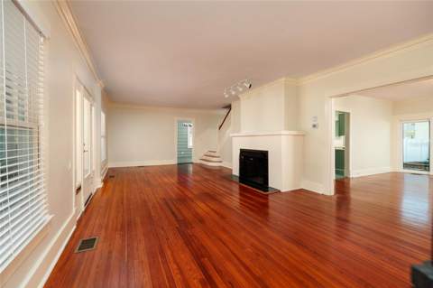 756 17th Avenue, St Petersburg FL - photo 10 of 46