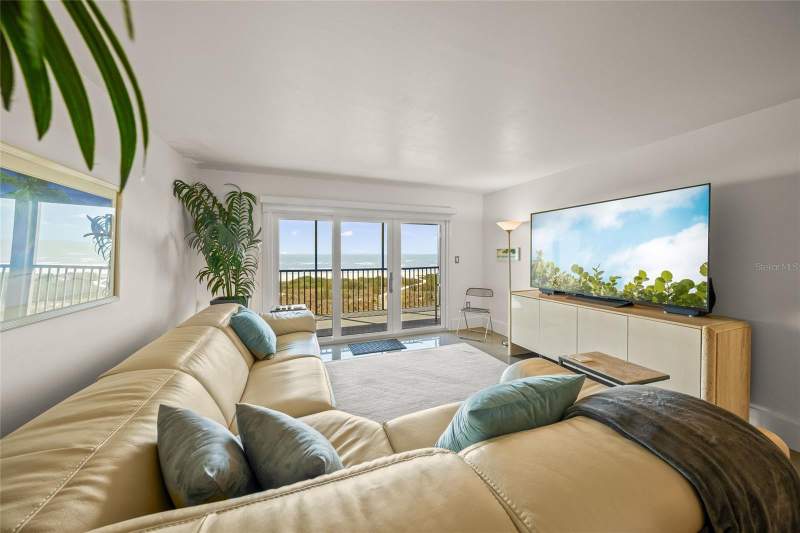 2 bedroom Condominium at 420 Beach Road #606, Siesta Gulf View, Sarasota — photo 5