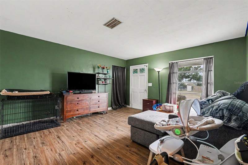2 bedroom Single Family Residence at 1096 Marlow Avenue, Spring Hill Un 2, Spring Hill — photo 4