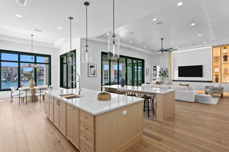 4 bedroom Single Family Residence at 500 Barcelona Drive, Tierra Verde Unit 1 4th Rep, Tierra Verde — photo 5