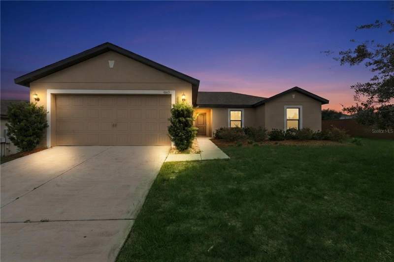 1665 LUFT LANE home for sale in Mascotte Lake Jackson Ridge