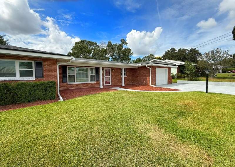 3 bedroom Single Family Residence at 1841 5th Street, Southeast Terrace, Winter Haven — photo 4