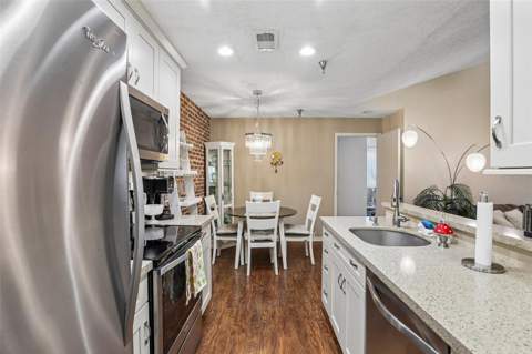 10263 Gandy Boulevard #2416, St Petersburg FL - photo 6 of 6