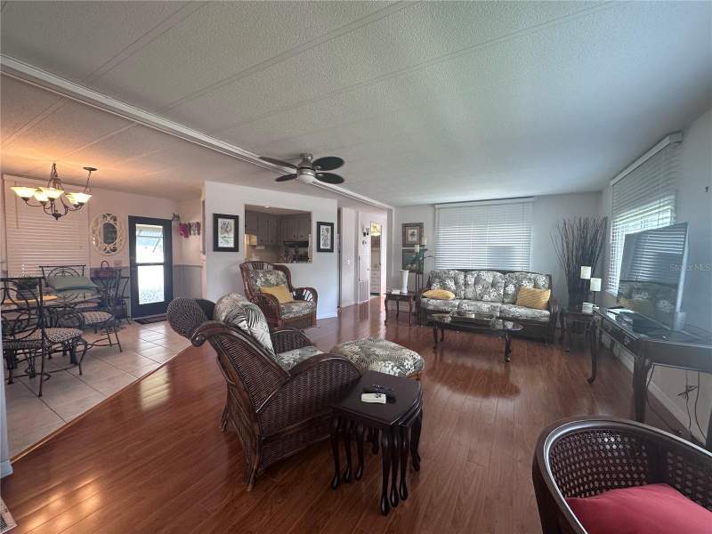 2 bedroom Mobile Home at 1100 Belcher Road #245, Fairway Village Mobile Home Park Unrec, Largo — photo 5