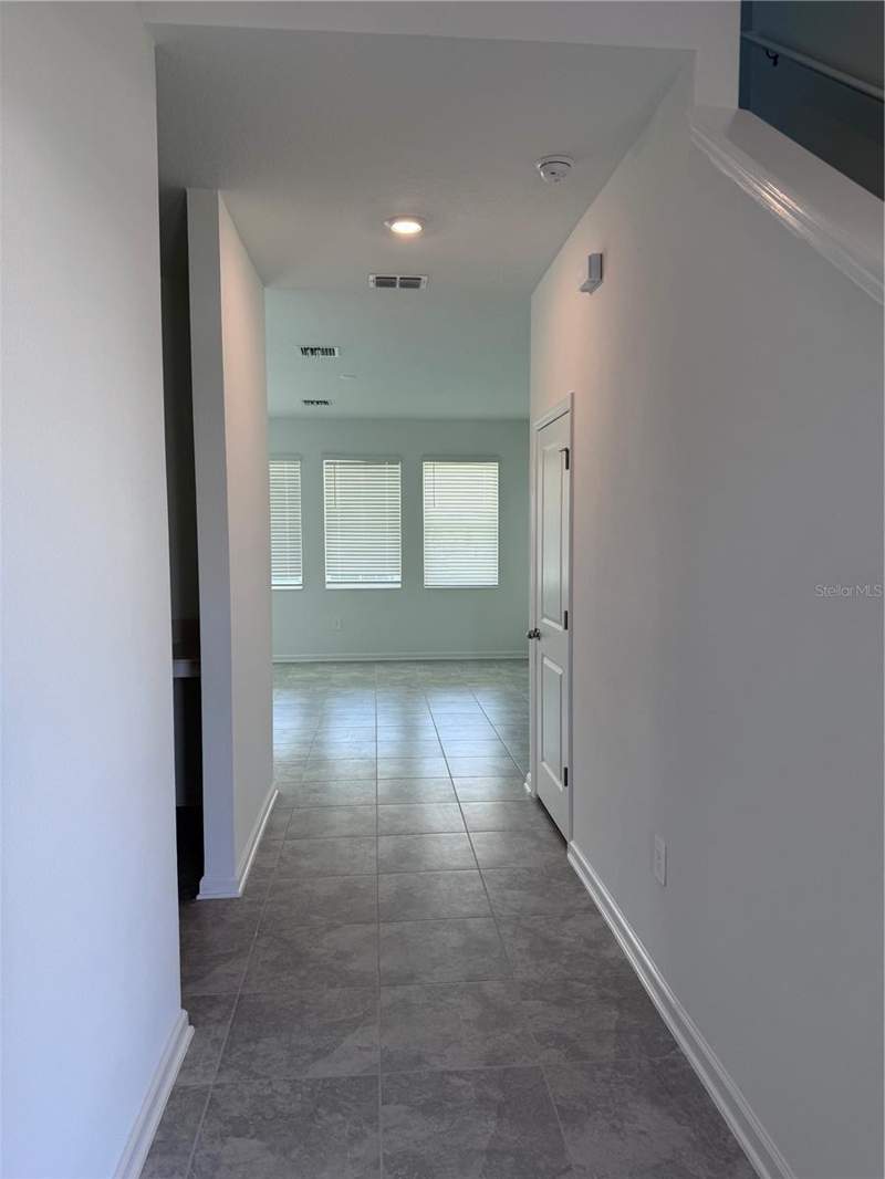 4 bedroom Single Family Residence at 1952 Rock Maple Bend, Storey Creek 40S, Kissimmee — photo 4