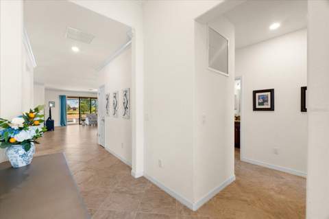 12501 Cinqueterre Drive, Venice FL - photo 8 of 42