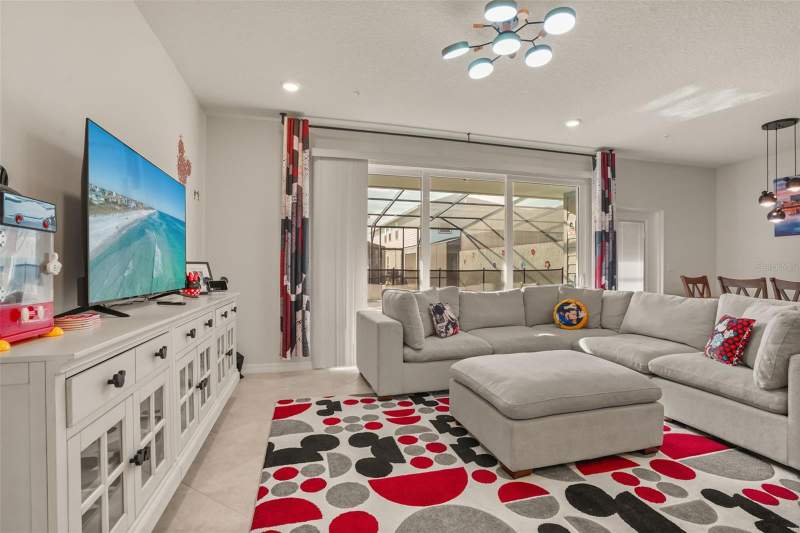 5 bedroom Townhouse at 1284 BLUE ISLAND DRIVE, WINDSOR CAY, CLERMONT — photo 3