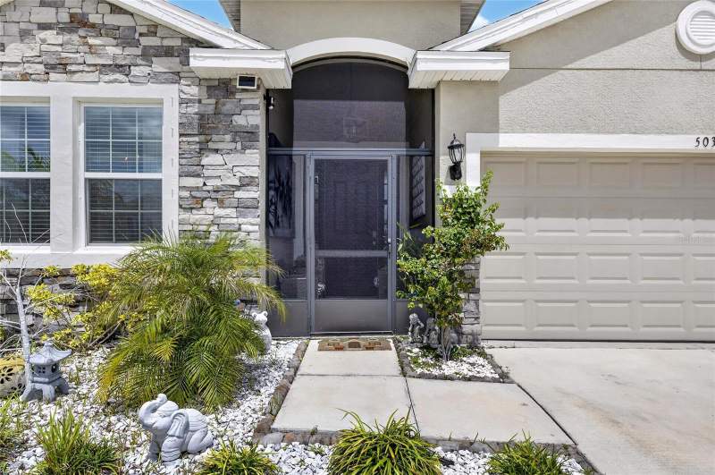 4 bedroom Single Family Residence at 5030 Jagged Cloud Drive, Dg Farms Ph 1B, Wimauma — photo 4