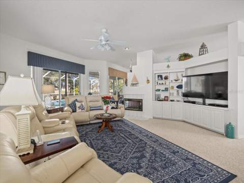9355 Merriweather Drive, Weeki Wachee FL - photo 23 of 60