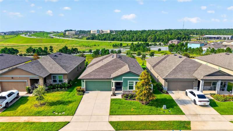 3 bedroom Single Family Residence at 1785 Sundance Chase Road, Villages/Minneola Hills Ph 2A, Minneola — photo 2