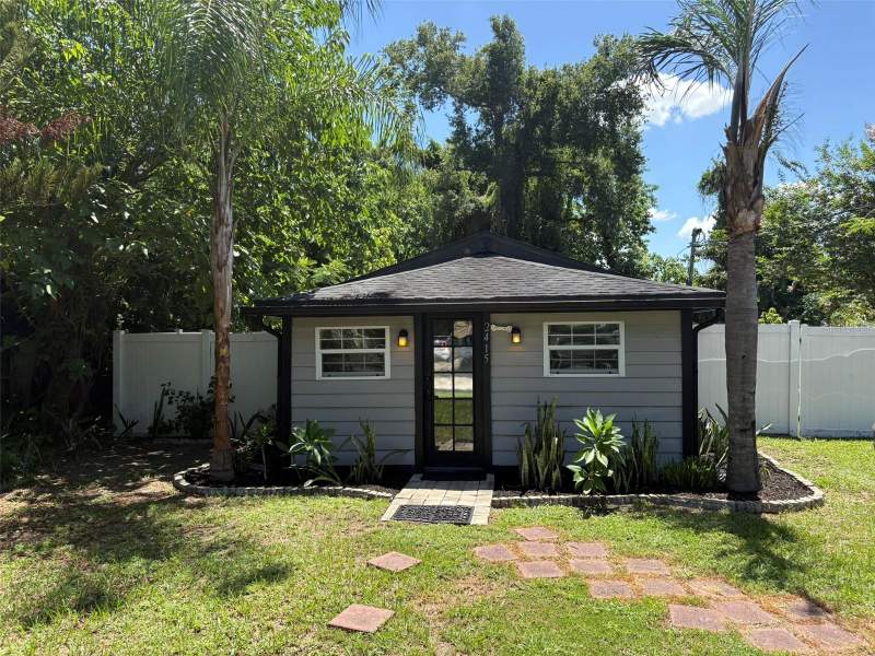 2 bedroom Single Family Residence at 2415 Mayer Street, Michigan Ave Park, Orlando — photo 2
