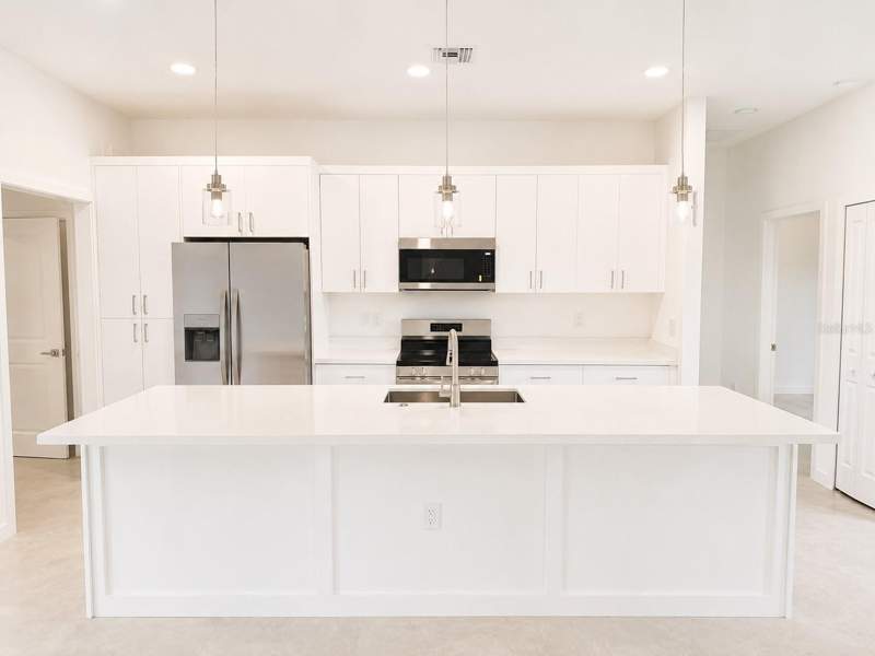 4 bedroom Single Family Residence at 2907 W 25 St W. Strata Vii Street, Lehigh Acres, Lehigh Acres — photo 4